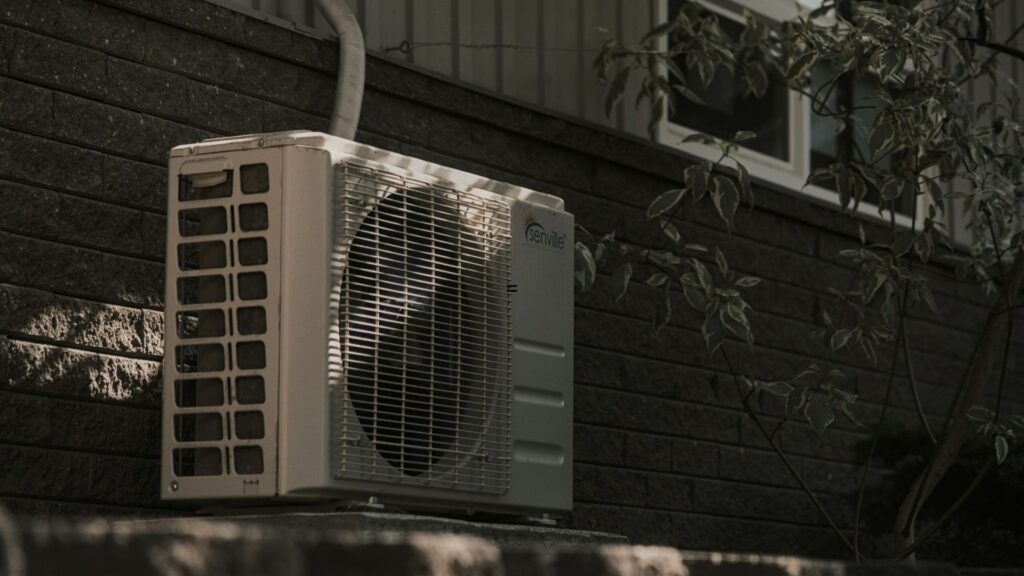 Seasonal Maintenance Tips for Summer Cooling